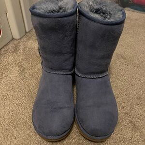 Periwinkle Uggs